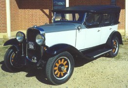 Model 30-351X Holden-bodies Phaeton 
owned by Brian Hanson, 
Wagga Wagga, New South Wales, Australia 