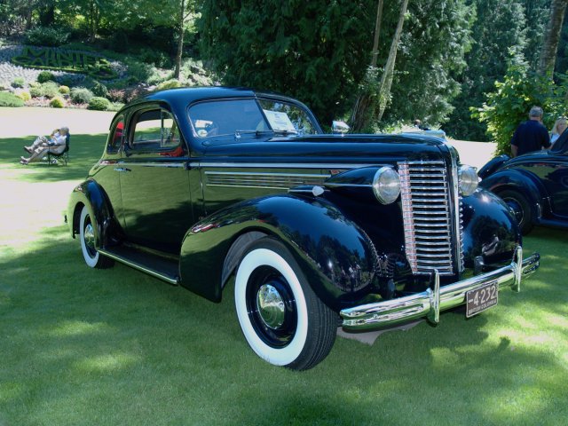 http://www.prewarbuick.com/img/cars/f/1938-McLaughlin-Buick-BusinessCoupe.jpg